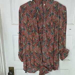 Simply Noelle Multicolor Paisley Top